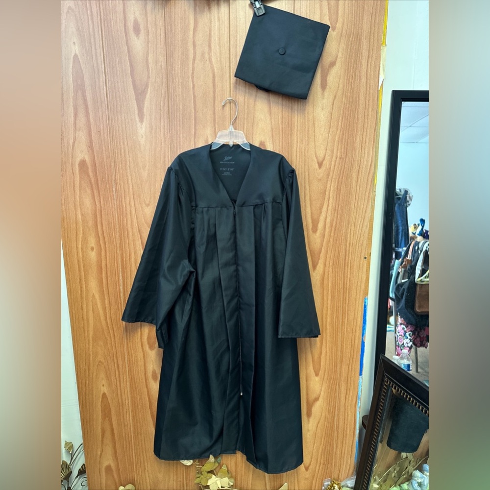 Elegant Black Graduation Gown and Cap Set